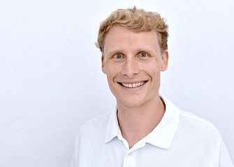 Ass. Dr. Hofer
